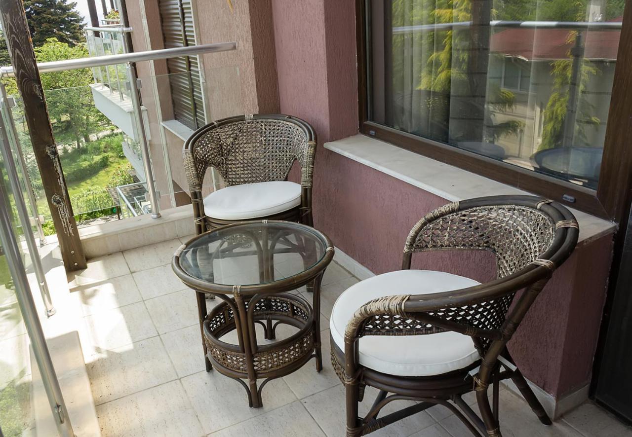산콘스탄틴앤헬레나 Under The Stars - Lux Penthouse With Pool And Terrace By Flat Mаnager 아파트 외부 사진